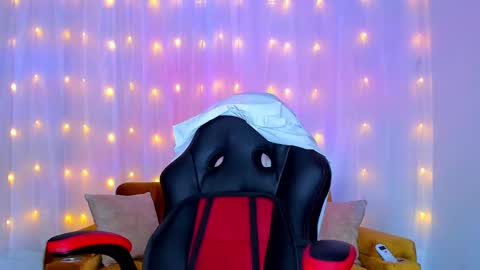 Cheryl online show from 12-20-24, 02:08