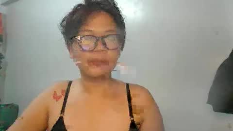 Snapshot of chesca_sweetie chatting on 01-06-26, 04:49 chesca online show from 01-06-26, 04:49