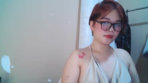 Snapshot of chesca_sweetie chatting on 02-08-26, 01:14 chesca online show from 02-08-26, 01:14