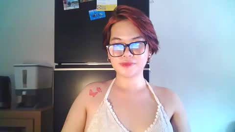 Snapshot of chesca_sweetie chatting on 02-25-26, 03:05 chesca online show from 02-25-26, 03:05