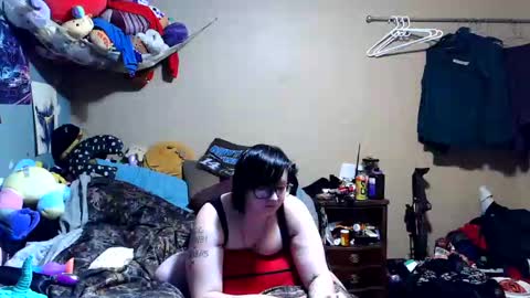 Snapshot of cheshire_wolf chatting on 11-12-25, 10:41 cheshire_wolf online show from 11-12-25, 10:41