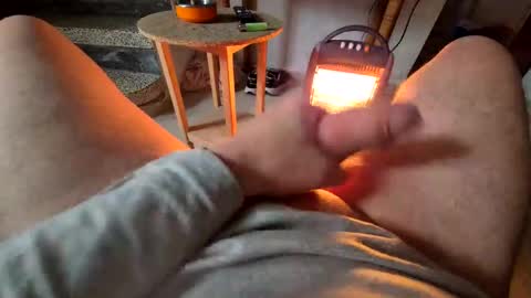 chevi23cm online show from 12-05-25, 12:36