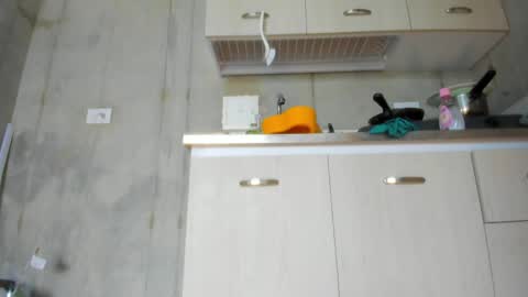 Chiara fustox online show from 04-18-26, 07:58