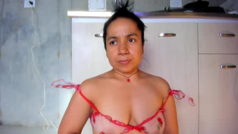 Snapshot of chiarafustox chatting on 05-17-26, 08:38 Chiara fustox online show from 05-17-26, 08:38