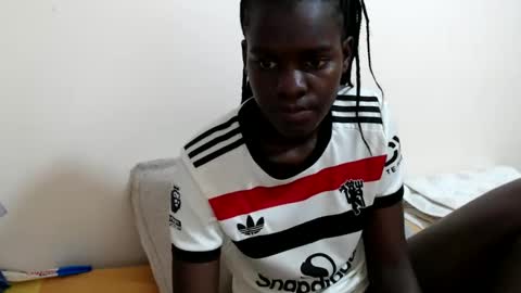 chichie_ online show from 05-22-26, 05:51