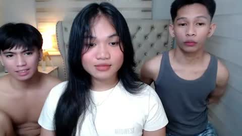 chick_renz online show from 06-27-26, 05:45