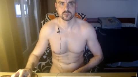 Snapshot of chicocam1983 chatting on 11-29-25, 04:54 chicocam1983 online show from 11-29-25, 04:54