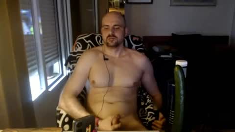 chicocam1983 online show from 06-20-26, 04:32