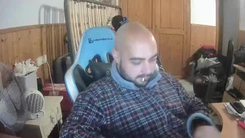 Snapshot of chicomallorca96 chatting on 01-01-25, 07:32 chicomallorca96 online show from 01-01-25, 07:32