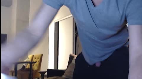 Snapshot of chiguy841 chatting on 01-20-25, 03:59 ChiGuy841 online show from 01-20-25, 03:59