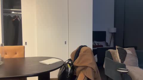 Snapshot of chiguy841 chatting on 02-25-25, 02:58 ChiGuy841 online show from 02-25-25, 02:58