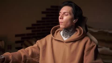 Rick online show from 12-04-25, 05:32