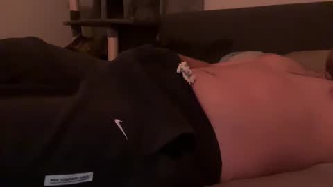 ChillGuyAVGsize online show from 03-26-26, 03:01