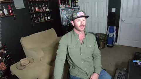 Snapshot of chillinthemosttt chatting on 12-03-24, 04:25 Chillinthemosttt online show from 12-03-24, 04:25