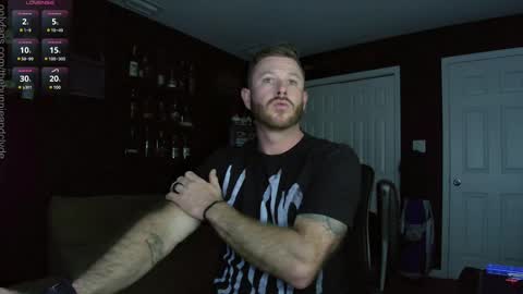 Snapshot of chillinthemosttt chatting on 12-18-24, 04:20 Chillinthemosttt online show from 12-18-24, 04:20