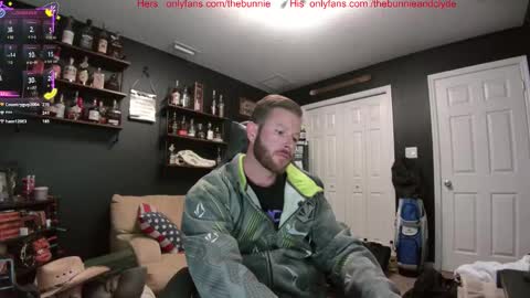 Snapshot of chillinthemosttt chatting on 11-04-25, 03:05 Chillinthemosttt online show from 11-04-25, 03:05