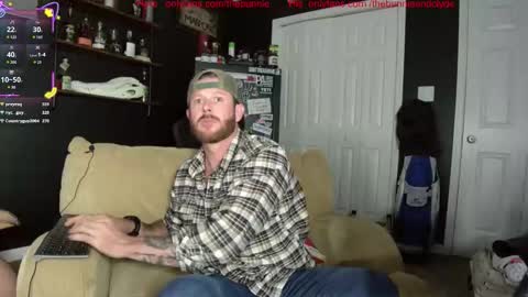 Snapshot of chillinthemosttt chatting on 11-12-25, 02:34 Chillinthemosttt online show from 11-12-25, 02:34