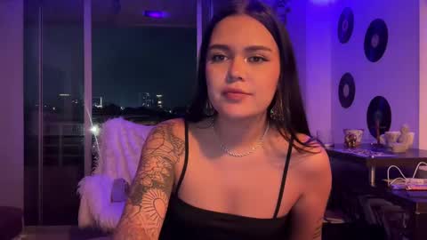 Snapshot of chillspace chatting on 01-05-25, 11:44 KAIA online show from 01-05-25, 11:44