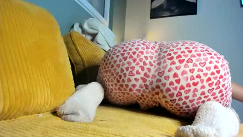 yoursensualparadise online show from 10-17-25, 01:20