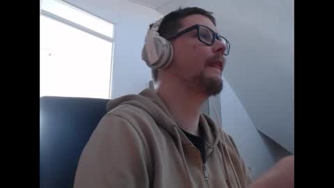 chillzonecam online show from 03-09-26, 12:53