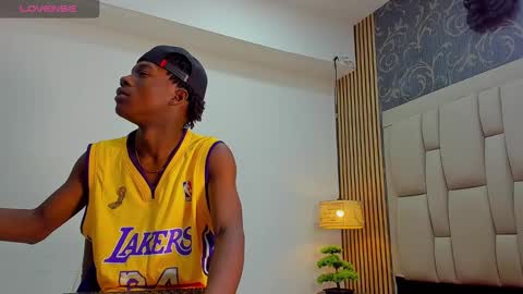 chimi88 online show from 03-10-25, 11:32