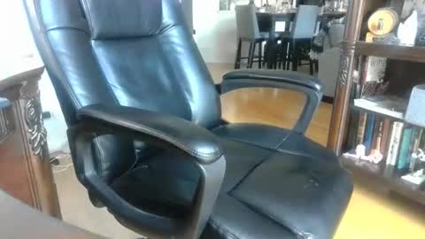 chiphoneman online show from 10-29-25, 06:09