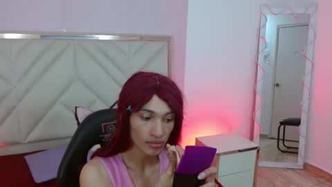 Snapshot of chipi_tay chatting on 09-08-25, 07:13 chipi_tay online show from 09-08-25, 07:13