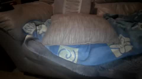 chippy70 online show from 04-15-26, 05:58