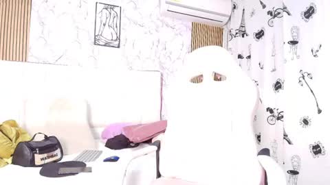 sophia online show from 07-10-26, 10:18
