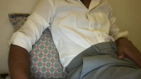 Snapshot of chirumiru123 chatting on 05-10-26, 10:31 chirumiru123 online show from 05-10-26, 10:31