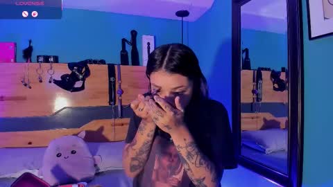 Chloeallennn  online show from 03-14-26, 12:06