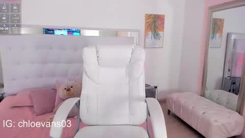 Chloe online show from 09-14-25, 11:53