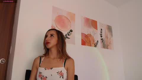 Snapshot of chloe_bitelly chatting on 05-26-26, 07:10 Chloe Bitelly online show from 05-26-26, 07:10