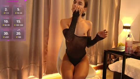 Snapshot of chloe_cherry21 chatting on 03-01-25, 03:10 chloe cherry21 online show from 03-01-25, 03:10