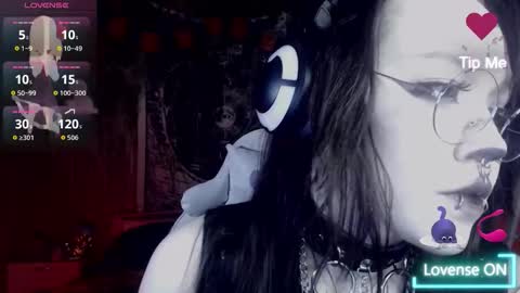 chloe_crystall_killer online show from 10-20-25, 11:54