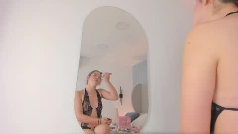 Chloe online show from 05-27-26, 09:56