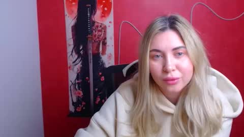 Chloe online show from 11-21-25, 12:48