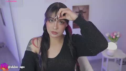 Chloe  online show from 06-15-26, 07:54