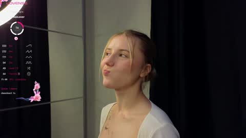 Arianaa Mourrr online show from 01-14-25, 05:30