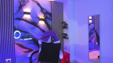 chloe_jacksonn online show from 06-02-26, 07:49