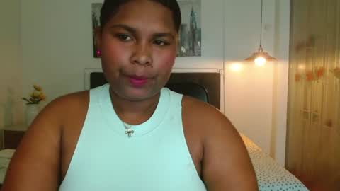 chloe_jewe online show from 06-12-26, 02:27