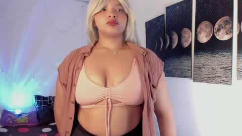 chloe_kisses online show from 05-05-26, 11:29