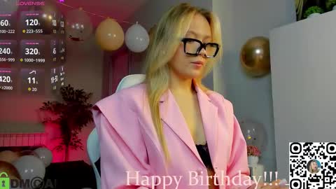 Chloe Lov GTM2 Mon Tue Thu Sat Sun 0400am - 1030m online show from 10-27-25, 01:31