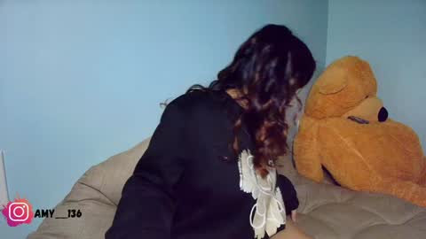 Snapshot of chloe_maia1 chatting on 01-25-25, 01:21 AMY online show from 01-25-25, 01:21