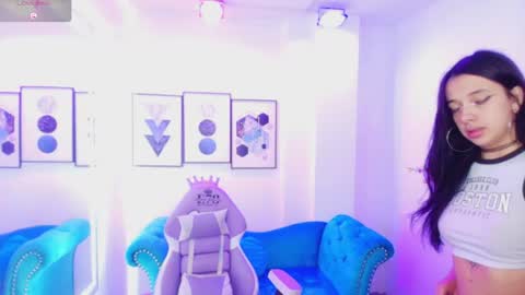 Chloe  online show from 06-26-26, 11:58