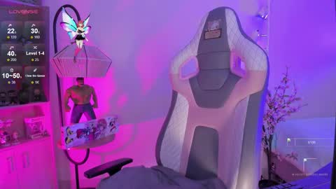 Snapshot of chloe_moons_ chatting on 11-25-25, 05:57 CLOE online show from 11-25-25, 05:57