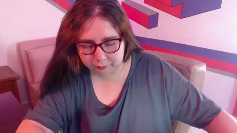 Snapshot of chloe_prg chatting on 12-20-24, 04:04 chloe_prg online show from 12-20-24, 04:04