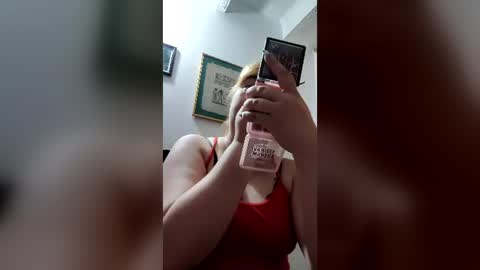 Snapshot of chloe_prg chatting on 07-01-26, 02:57 chloe_prg online show from 07-01-26, 02:57