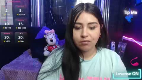 chloe_smith5 online show from 07-28-26, 06:20