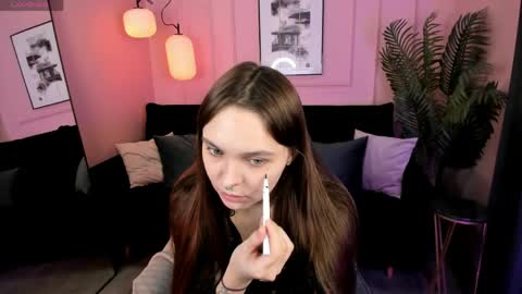 Chloe online show from 05-24-26, 05:56